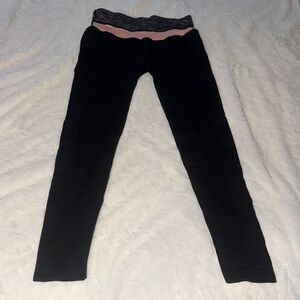 Sleek Black and Pink L Leggings for Active Comfort